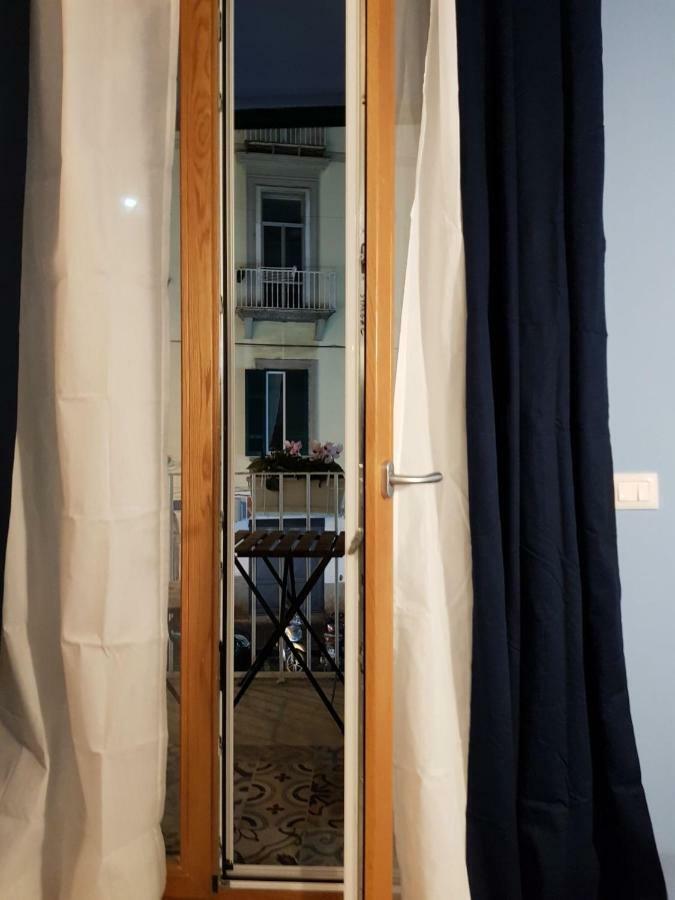 Light Blue Home Наполи Екстериор снимка