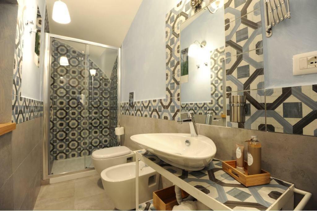 Light Blue Home Наполи Екстериор снимка